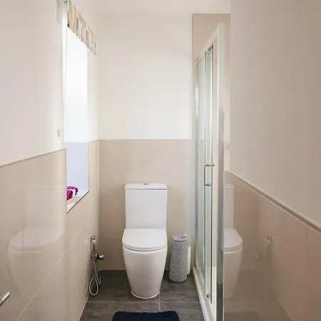 Entire House, 2 Bedrooms - Private With Free Parking In Oxford Buitenkant foto